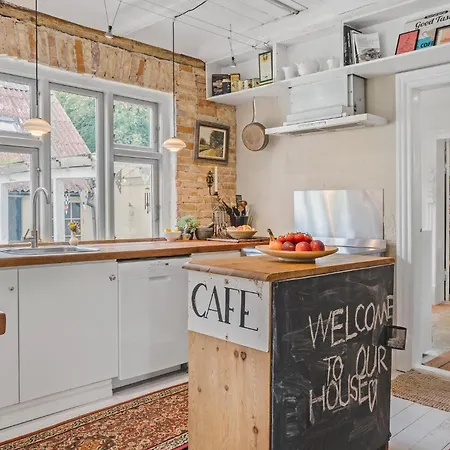 Holiday home Stunning In With Wifi