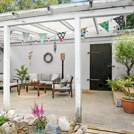 Pet Friendly In With Wifi Roslev