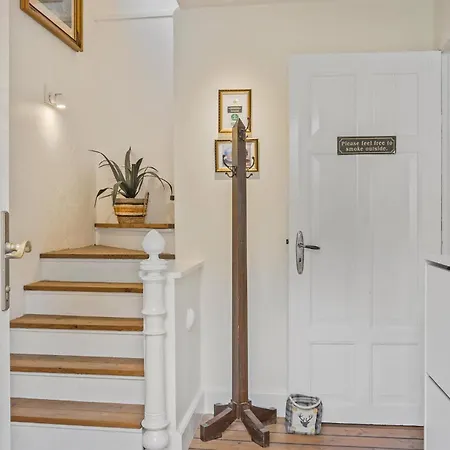Stunning In With Wifi Holiday home