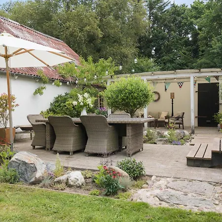 Pet Friendly In With Wifi