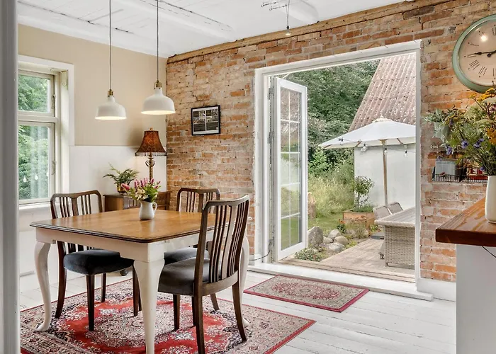 Pet Friendly In With Wifi * Roslev